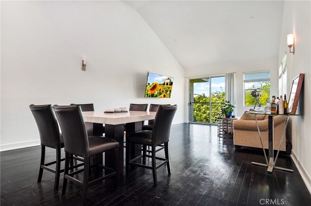 12837 Moorpark Street - Photo 9