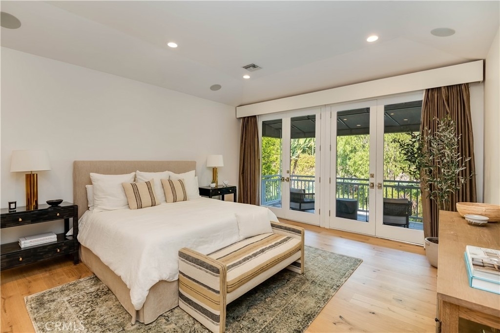 4550 Encino Avenue - Photo 15