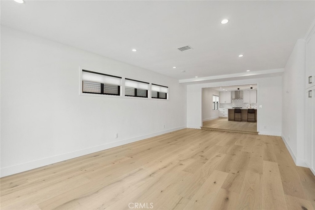 13355 Debby St - Photo 6