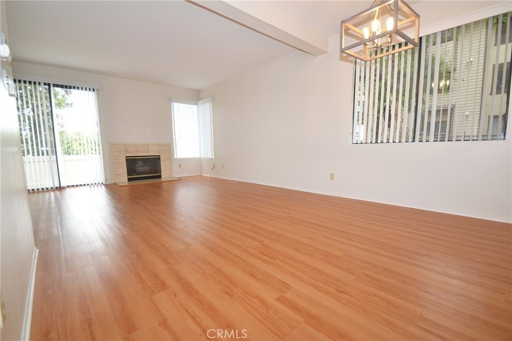 2595 Plaza Del Amo - Photo 2