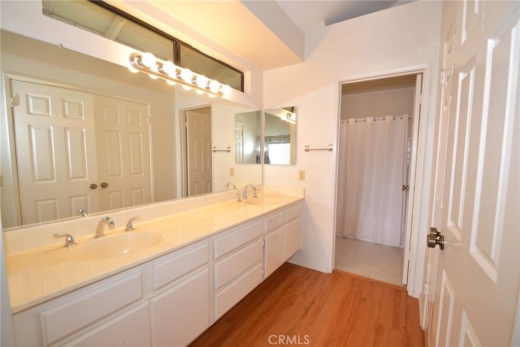 2595 Plaza Del Amo - Photo 12