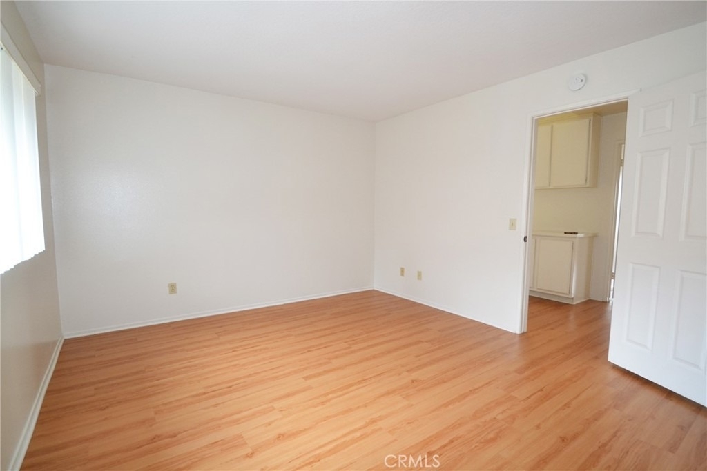 2595 Plaza Del Amo - Photo 14