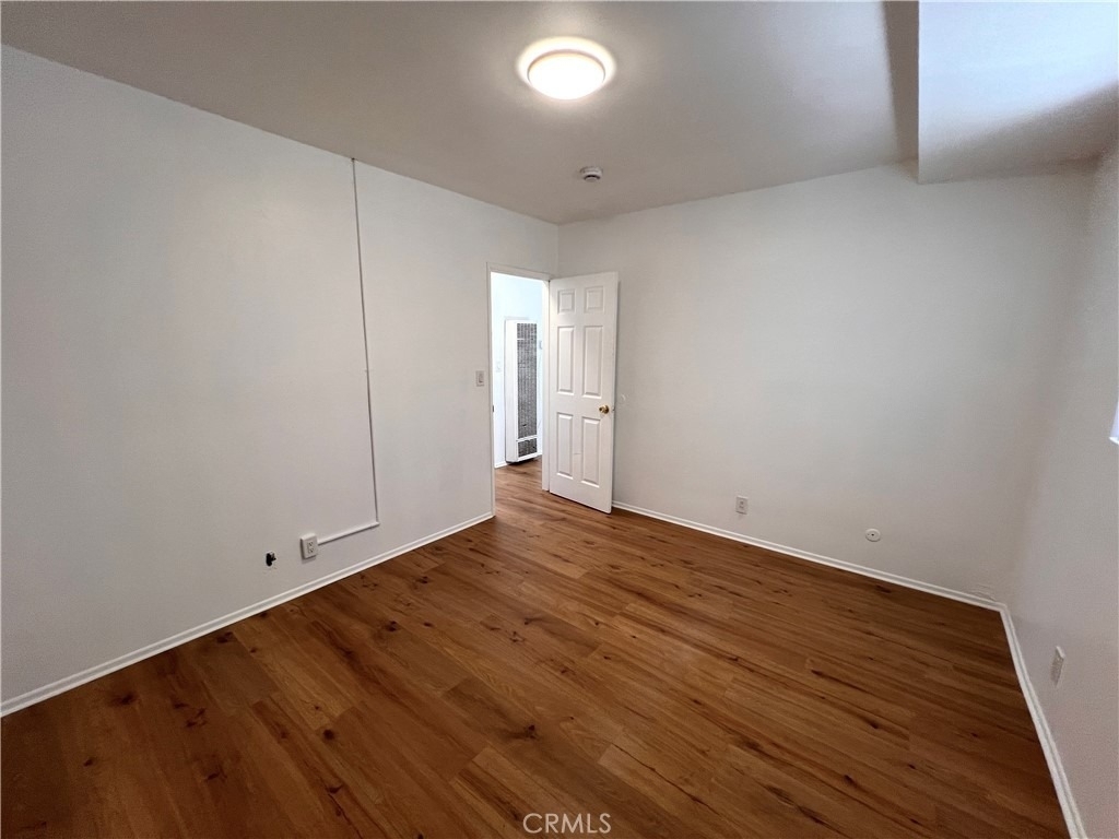 469 W Oliver Street - Photo 12