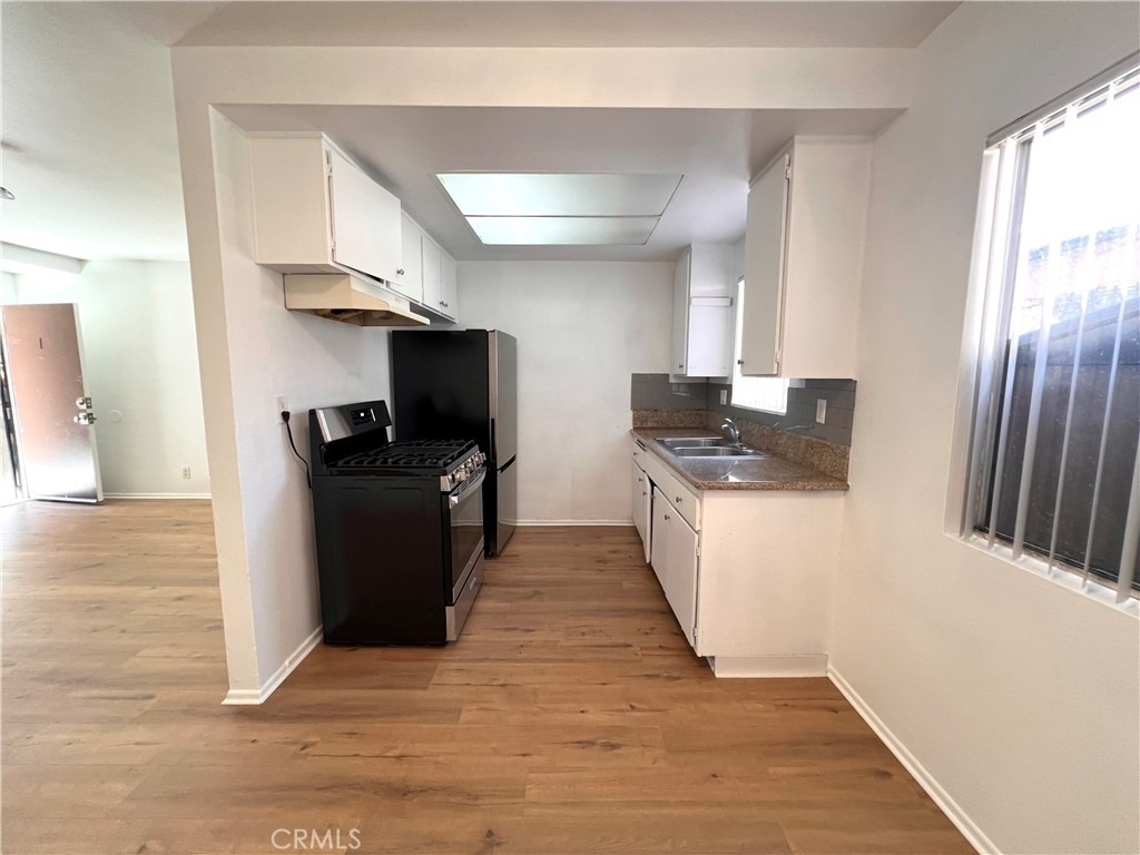 469 W Oliver Street - Photo 4