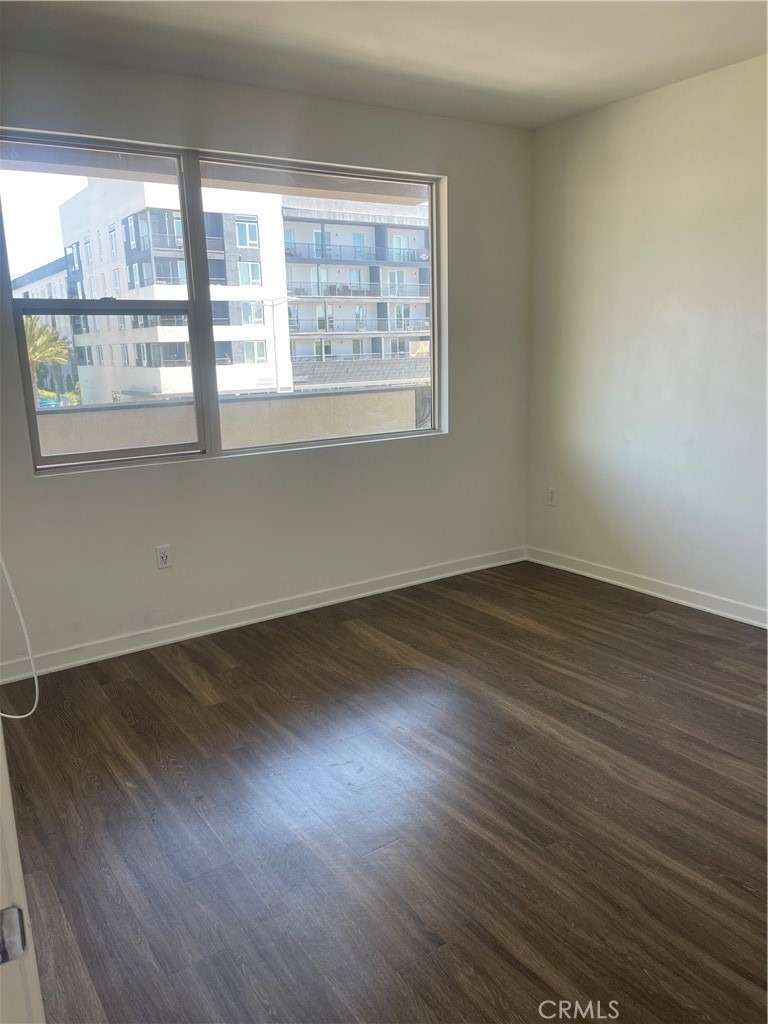 612 E Carson - Photo 5