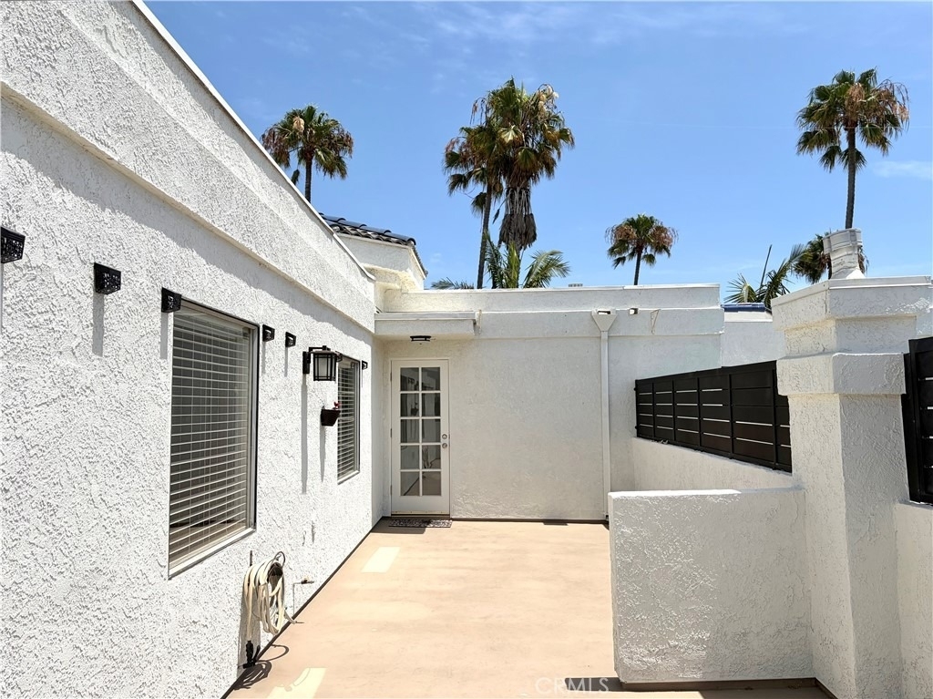425 S Catalina Avenue - Photo 18