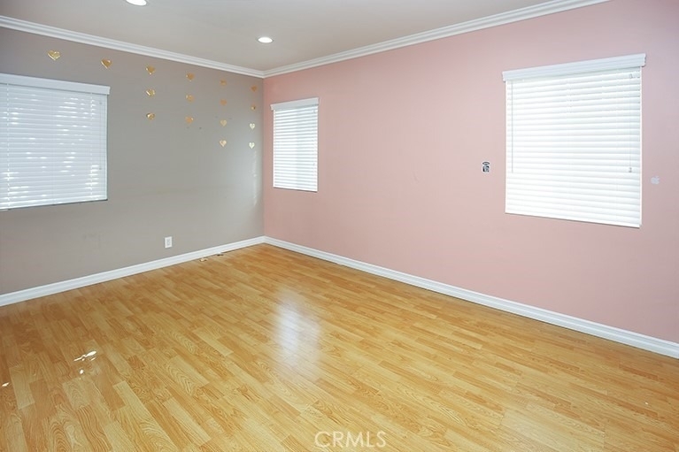 7400 Blewett - Photo 11