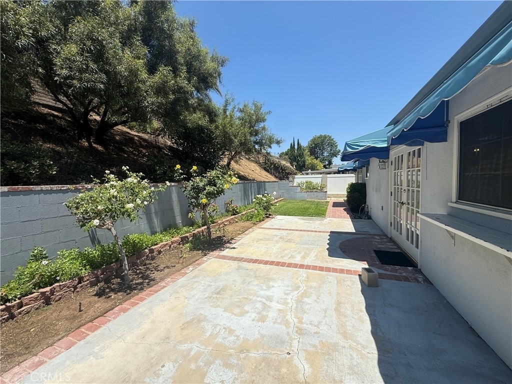 5901 Casson Drive - Photo 17