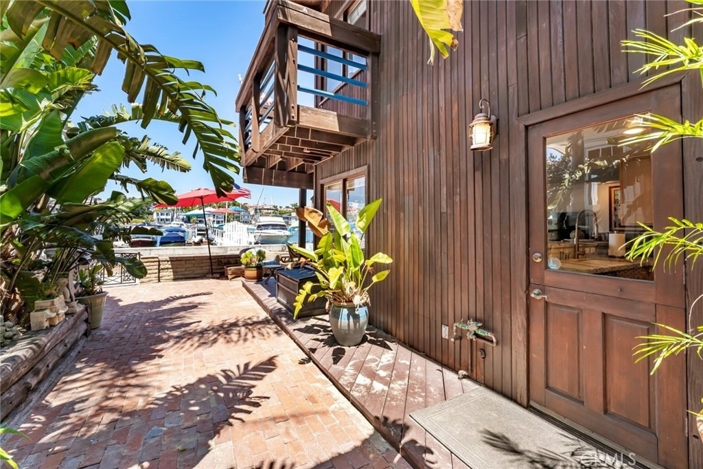 805 N Bay Front - Photo 4