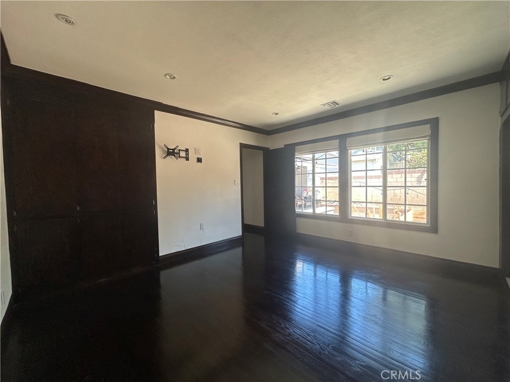 5726 Newlin - Photo 8