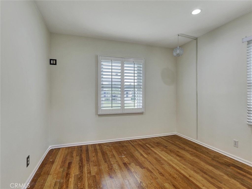 4350 Carfax - Photo 36