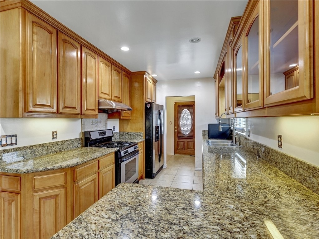 4350 Carfax - Photo 17