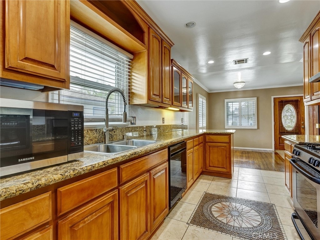 4350 Carfax - Photo 15