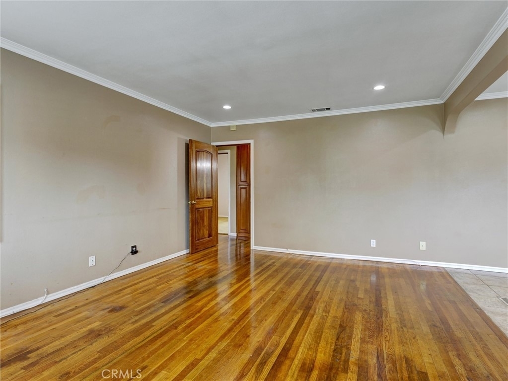 4350 Carfax - Photo 13