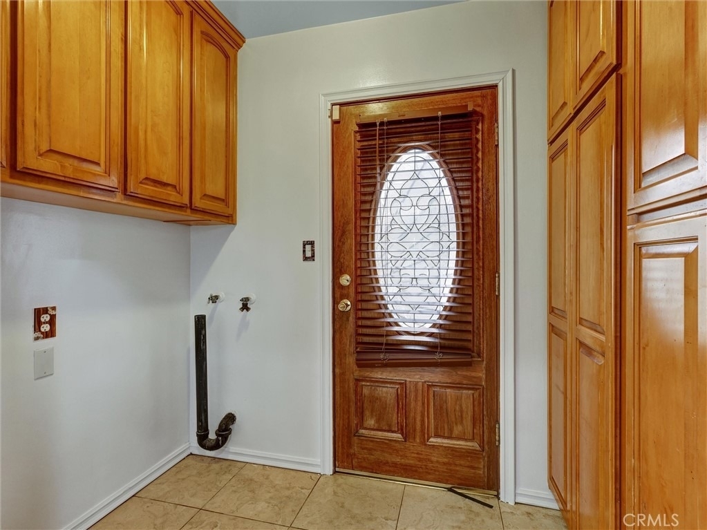 4350 Carfax - Photo 18