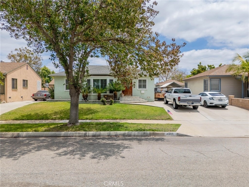 4350 Carfax - Photo 3