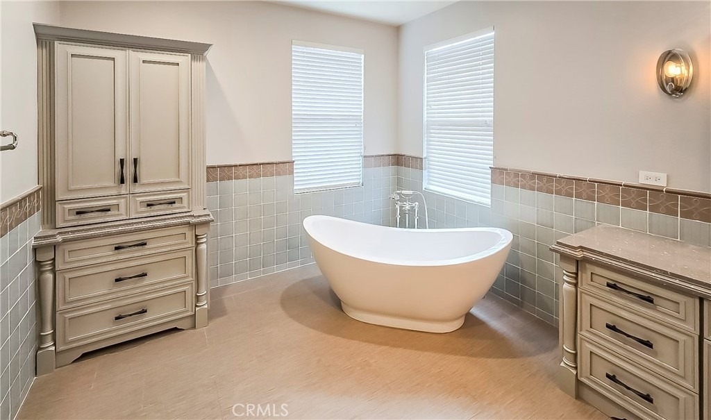 2055 Northam - Photo 5