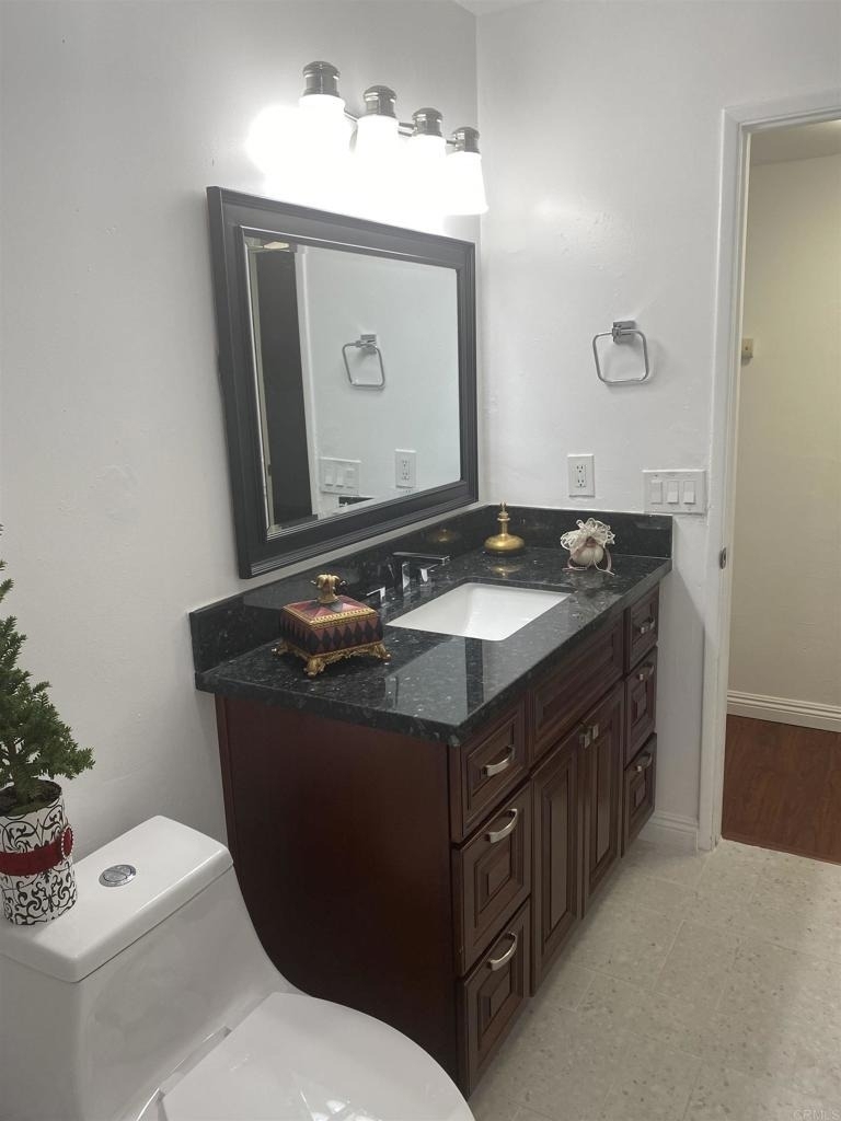 841 40th St. - Photo 6