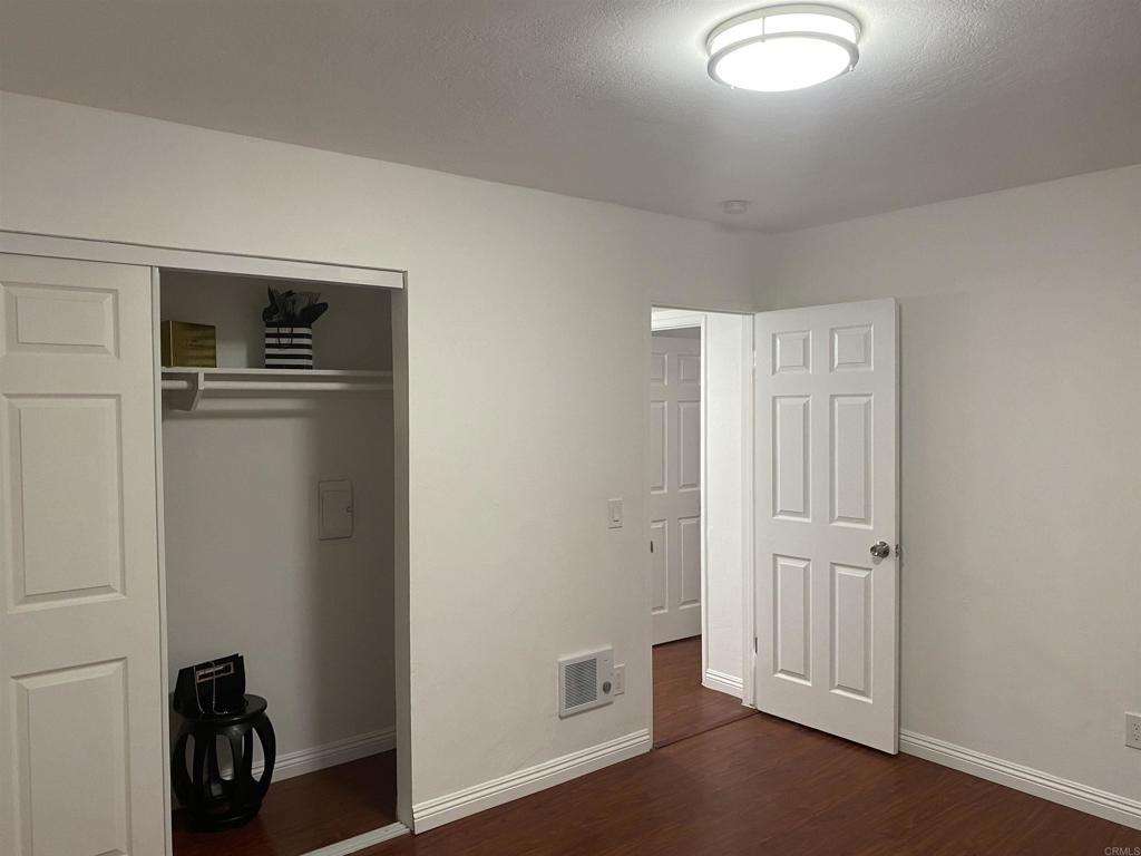 841 40th St. - Photo 4
