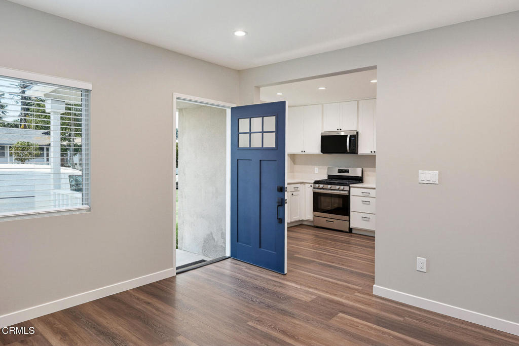 4419 Corliss Street - Photo 1