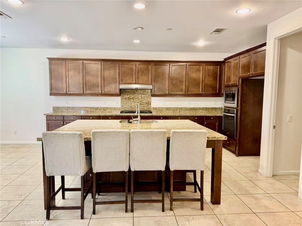 2746 E Wickford Street - Photo 5