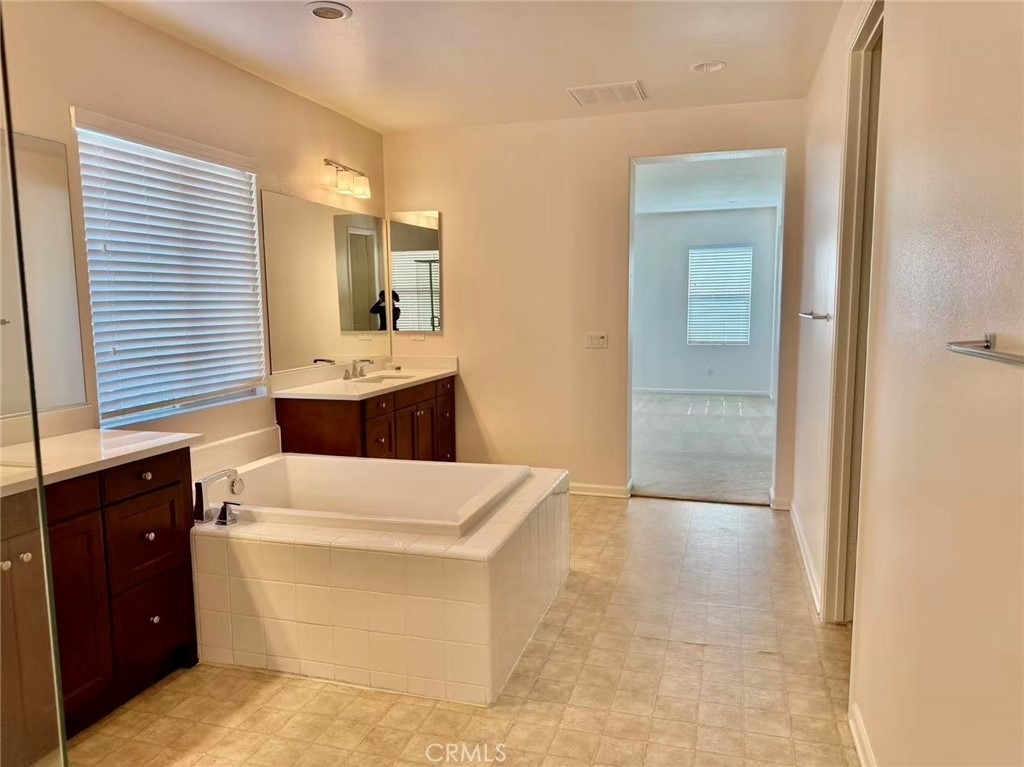 2746 E Wickford Street - Photo 14