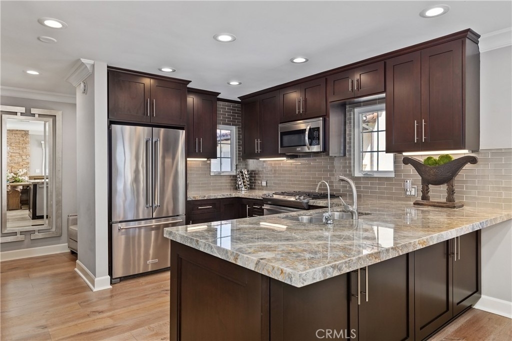 24322 Santa Clara Avenue - Photo 22