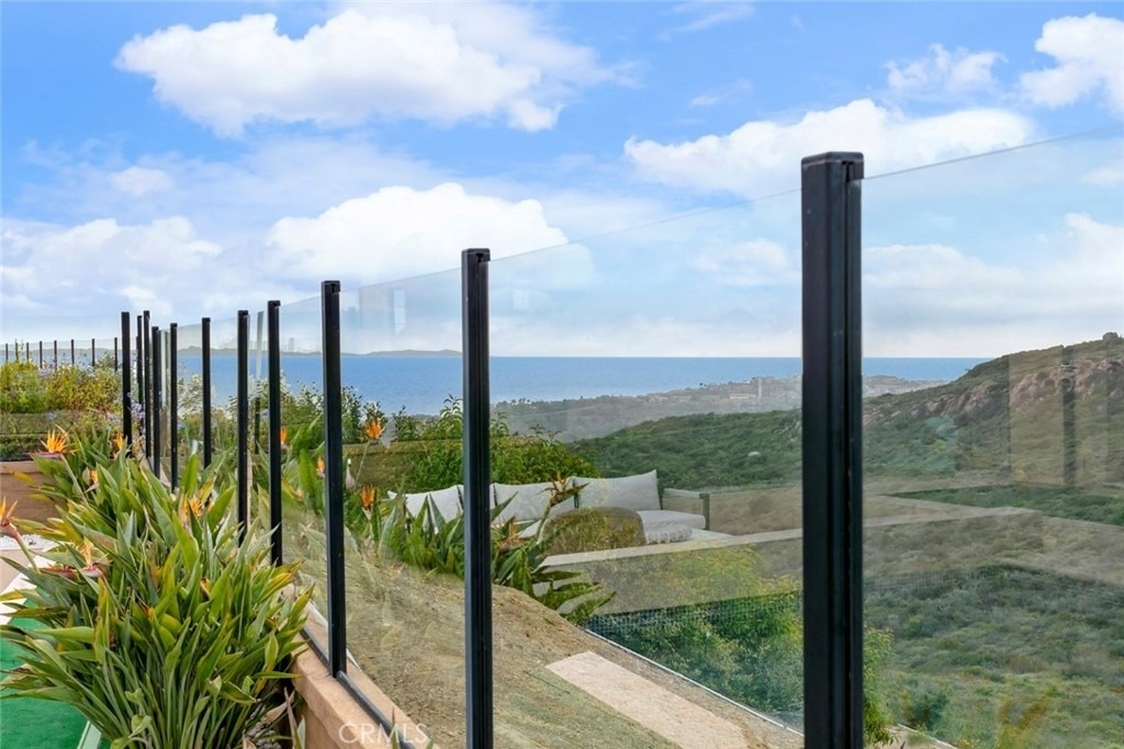 31 Seawatch - Photo 32