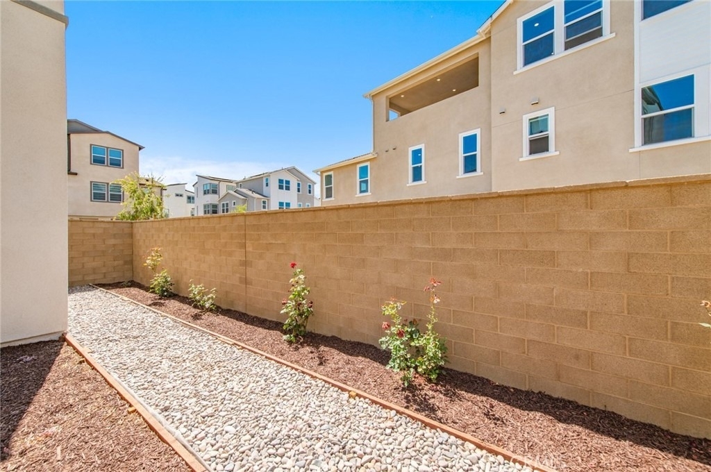 243 Yerba - Photo 12