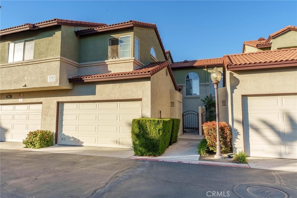 7314 Greenhaven - Photo 0