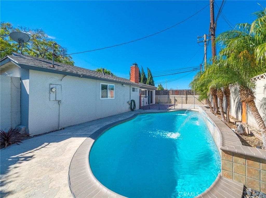 5125 W Crystal - Photo 2