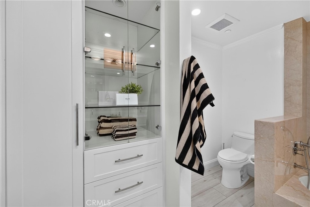 950 Cagney - Photo 24