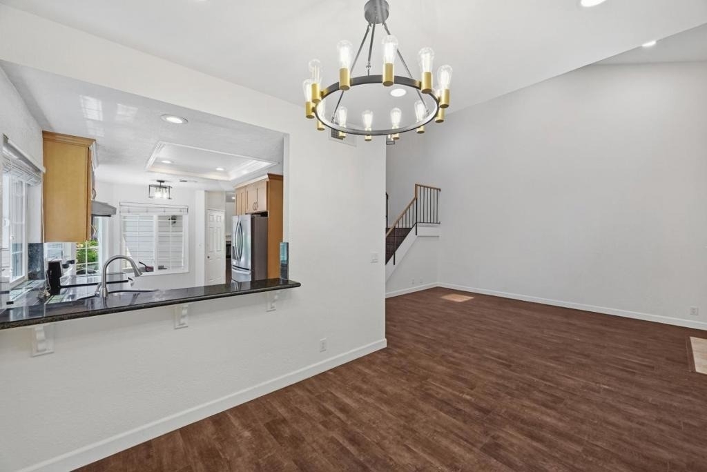 1286 Crestpoint Drive - Photo 8