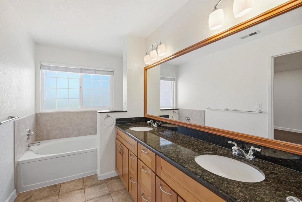 1286 Crestpoint Drive - Photo 25