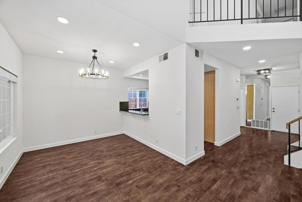 1286 Crestpoint Drive - Photo 10