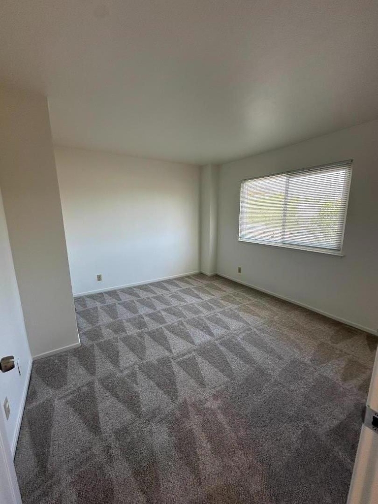 10190 Pasadana Avenue - Photo 7
