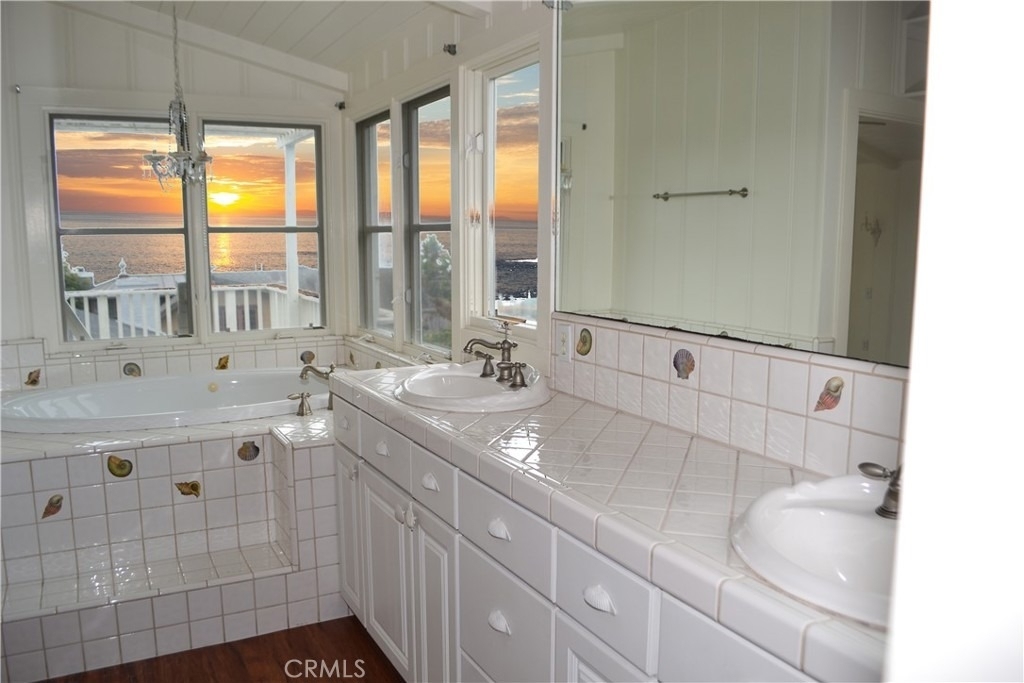 490 Diamond Street - Photo 11