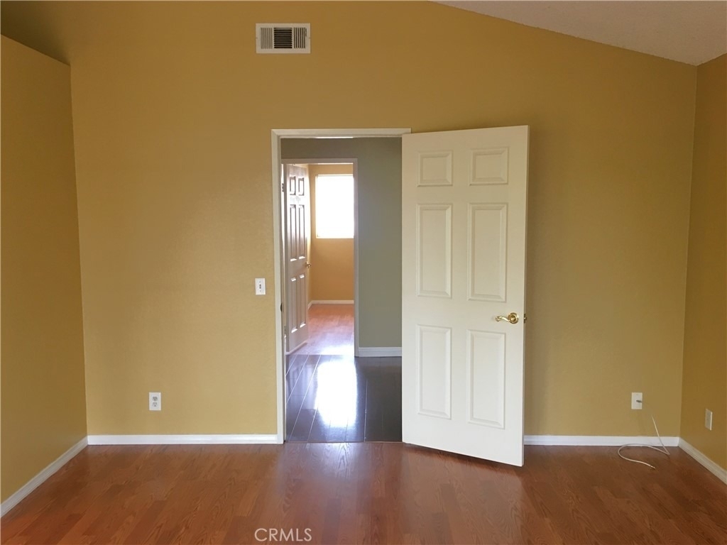 1349 Crestmont - Photo 15