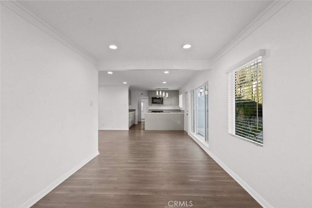 408 Spencer Street - Photo 5