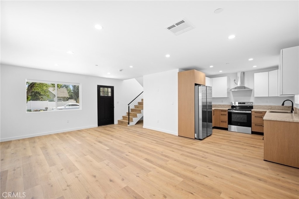 11049 Yarmouth Avenue - Photo 6