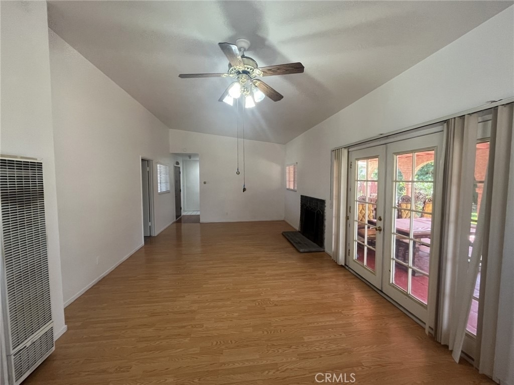 536 Sandsprings - Photo 1