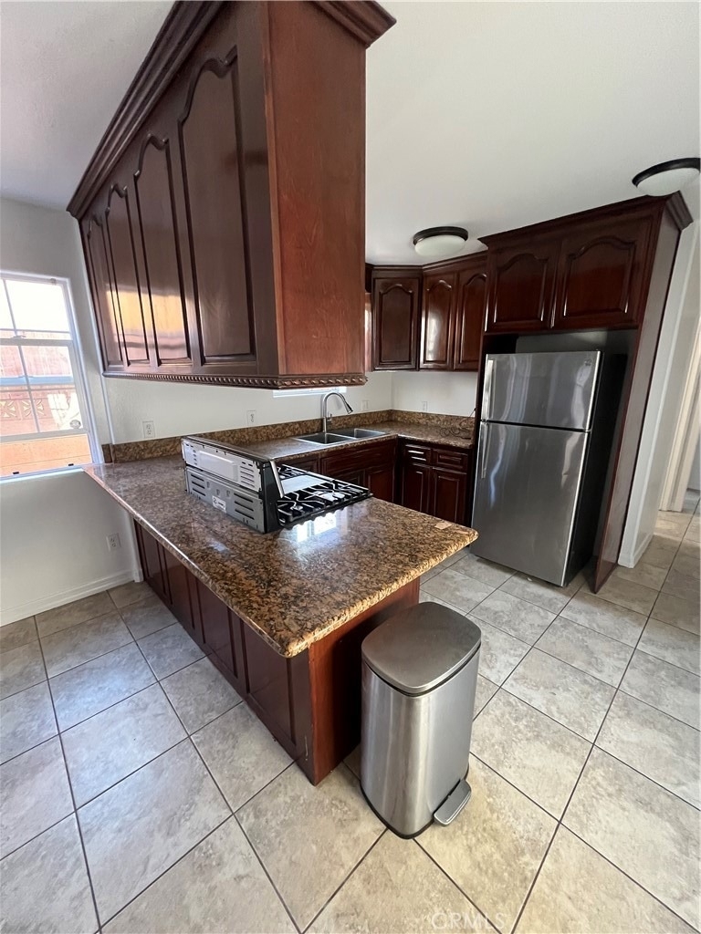 123 W 66th - Photo 38