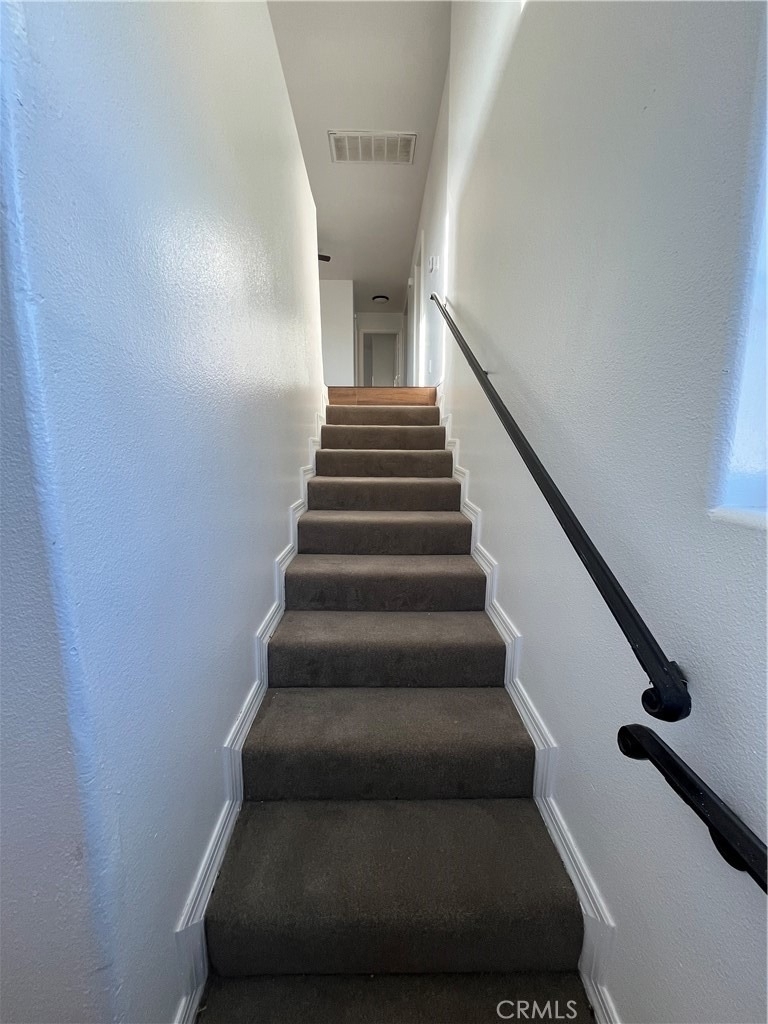 123 W 66th - Photo 31