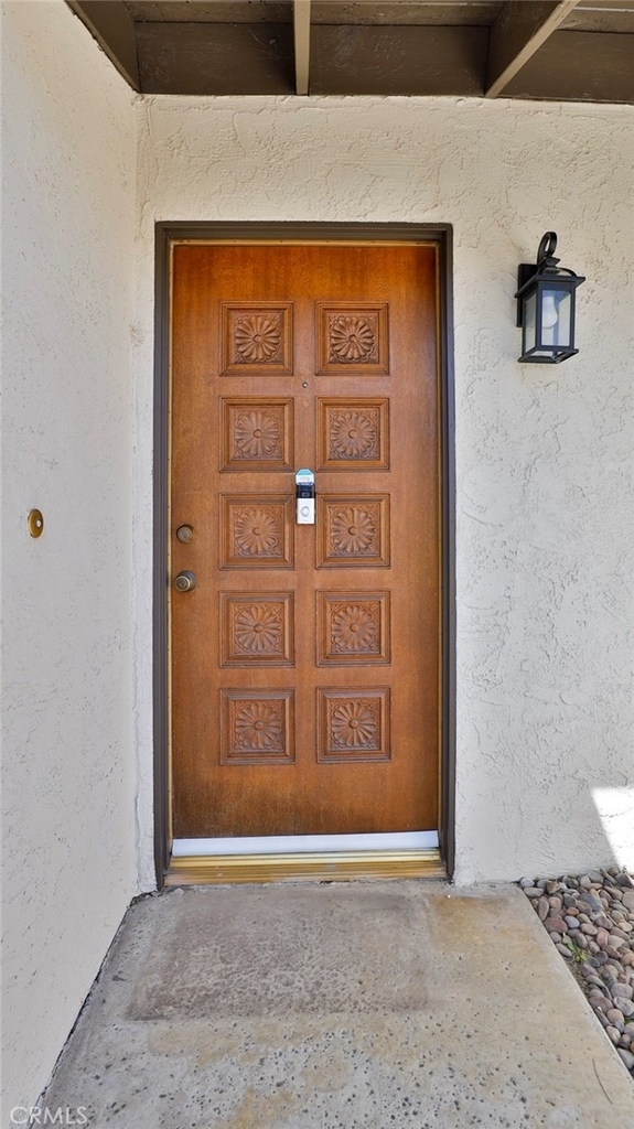 1184 Mohave Drive - Photo 2