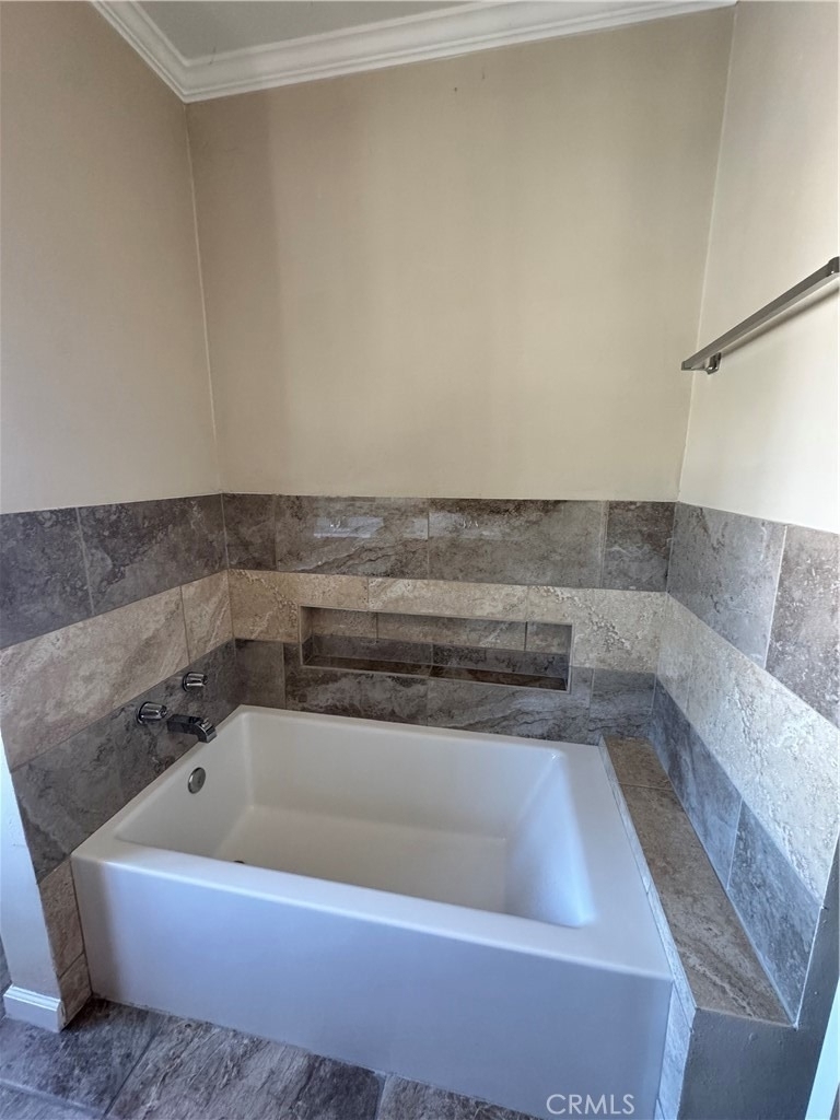 1046 S Citrus Avenue - Photo 59