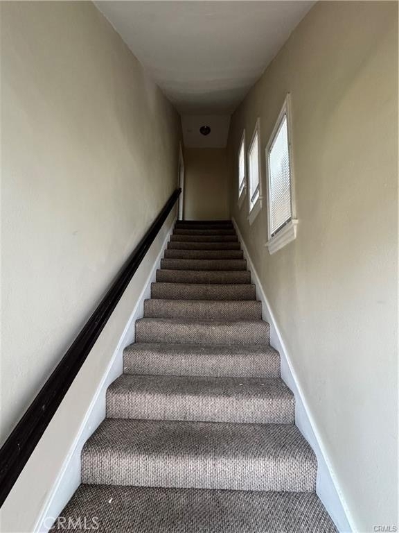 1046 S Citrus Avenue - Photo 41