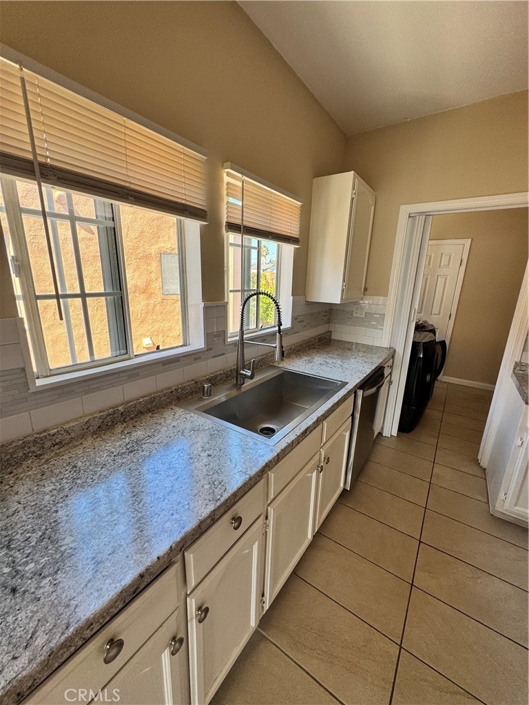 1046 S Citrus Avenue - Photo 71