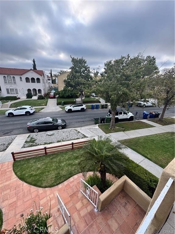 1046 S Citrus Avenue - Photo 9