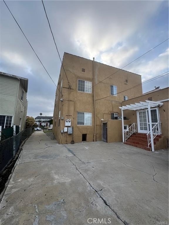 1046 S Citrus Avenue - Photo 43