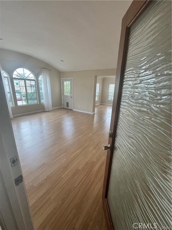1046 S Citrus Avenue - Photo 16